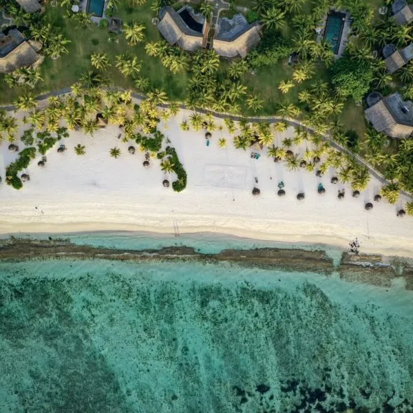Droneshot van strand Mauritius