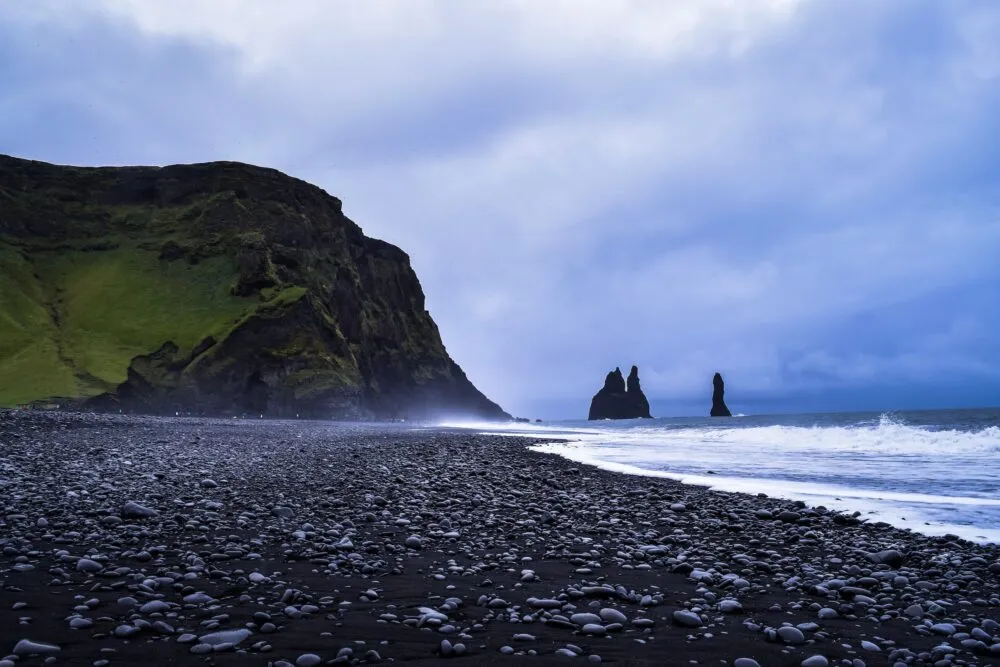 zwarte-strand-in-ijsland-hoogtepunt