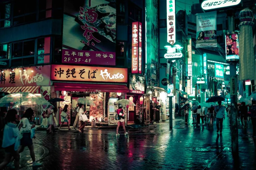 Avondsfeer van Tokio in Japan.