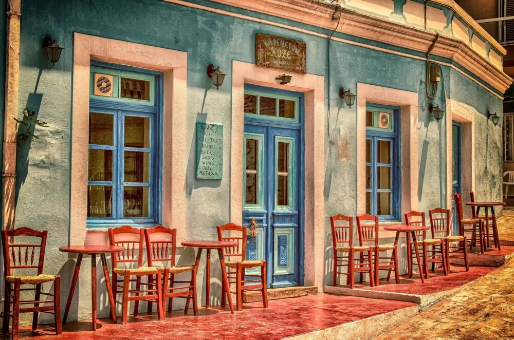 Kleurrijke café in Colombia