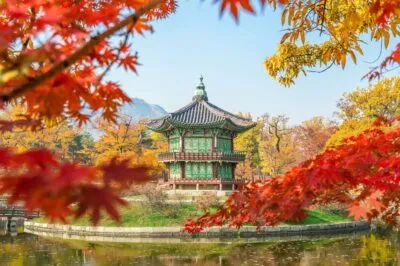 Hyangwonjeong Paviljoen in Seoel, Zuid-Korea