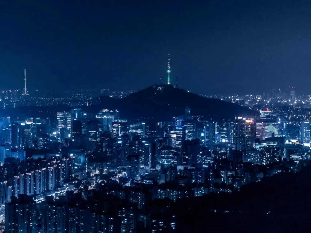 Nachtskyline van Seoul, Zuid-Korea.